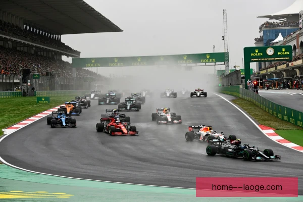 F1土耳其大奖赛训练场地安排，车队适应新路面成看点